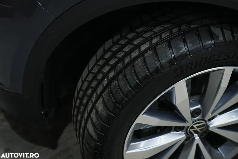 Volkswagen T-Roc din 2021 cu 33.704 km - oferta VOL151413 - foto 14