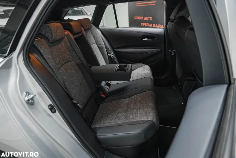 Toyota Corolla din 2021 cu 153.404 km - oferta TOY151416 - foto 4