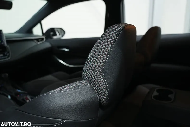 Toyota Corolla din 2021 cu 153.404 km - oferta TOY151416 - foto 11