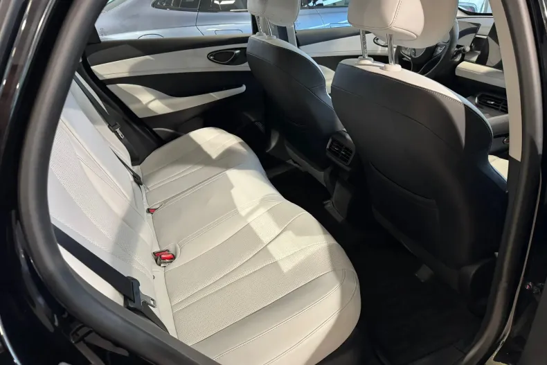 BYD SEAL din 2025 cu 5 km - oferta BYD151425 - foto 20