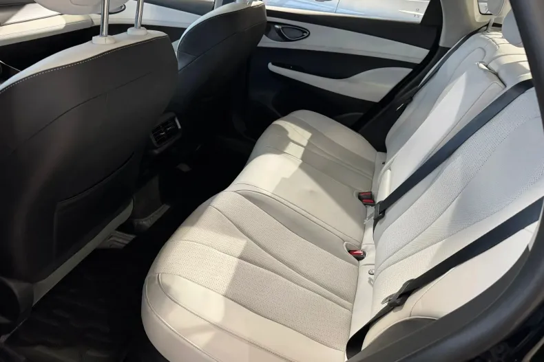 BYD SEAL din 2025 cu 5 km - oferta BYD151425 - foto 21