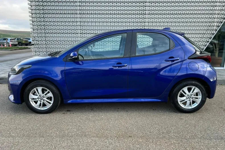 Toyota Yaris din 2023 cu 16.290 km - oferta TOY151428 - foto 6