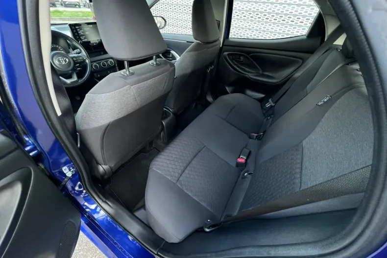 Toyota Yaris din 2023 cu 16.290 km - oferta TOY151428 - foto 11