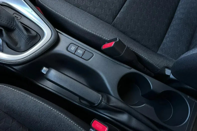 Toyota Yaris din 2023 cu 16.290 km - oferta TOY151428 - foto 25