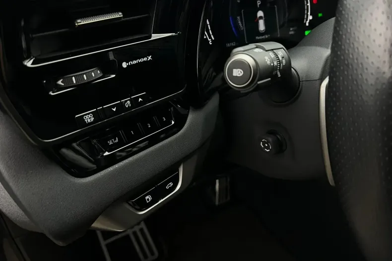 Lexus Seria RX din 2023 cu 16.162 km - oferta LEX151429 - foto 17