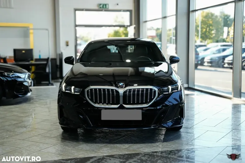 BMW Seria 5 din 2024 cu 29.647 km - oferta BMW151437 - foto 2