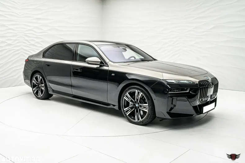 BMW Seria 7 din 2025 cu 6.000 km - oferta BMW151439 - foto 5