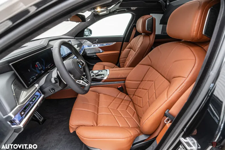 BMW Seria 7 din 2025 cu 6.000 km - oferta BMW151439 - foto 16