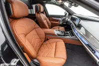 BMW Seria 7 din 2025 cu 6.000 km - oferta BMW151439 - foto 31