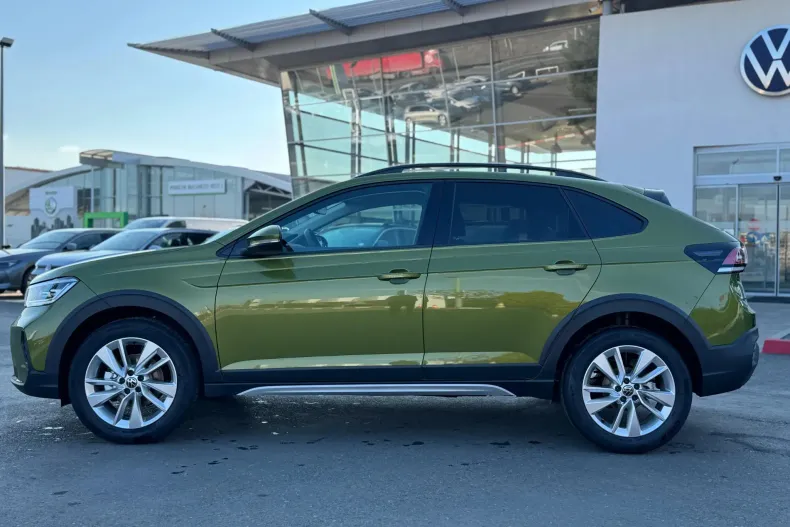 Volkswagen Taigo din 2025 cu 5 km - oferta VOL151442 - foto 3