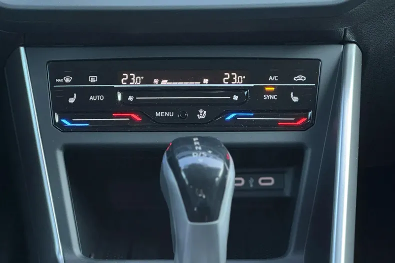 Volkswagen Taigo din 2025 cu 5 km - oferta VOL151442 - foto 14