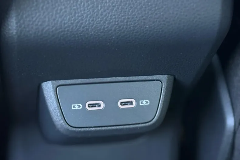 Volkswagen Taigo din 2025 cu 5 km - oferta VOL151442 - foto 15