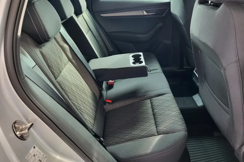Skoda Karoq din 2025 cu 15 km - oferta SKO151444 - foto 10