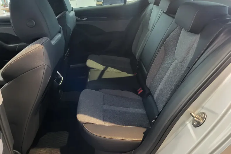 Skoda Octavia din 2025 cu 44 km - oferta SKO151445 - foto 11