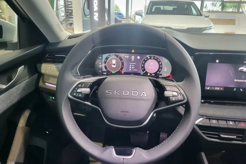 Skoda Octavia din 2025 cu 44 km - oferta SKO151445 - foto 16