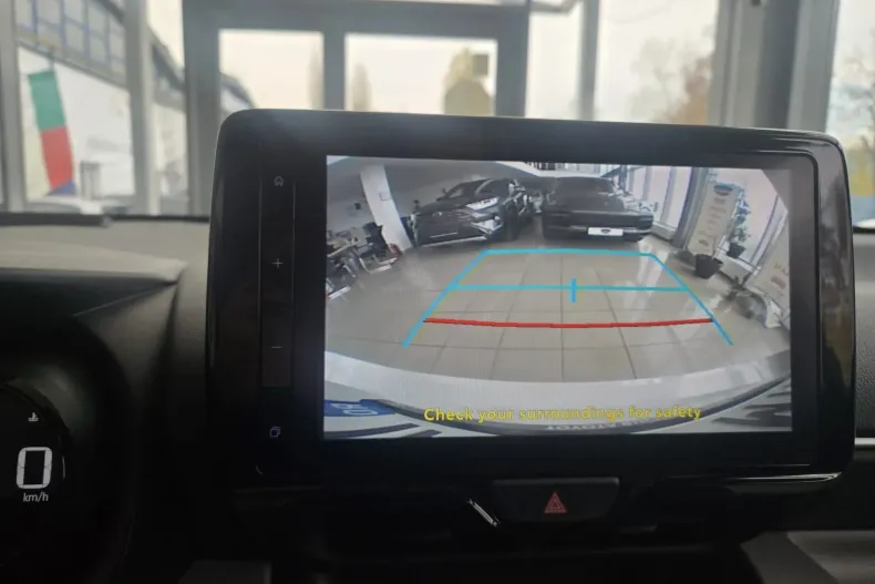 Toyota Yaris din 2024 cu 15.843 km - oferta TOY151446 - foto 8