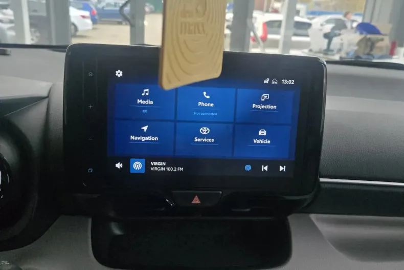 Toyota Yaris din 2024 cu 15.843 km - oferta TOY151446 - foto 15