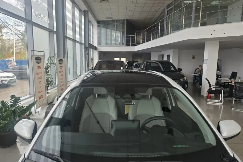 Toyota Yaris din 2024 cu 15.843 km - oferta TOY151446 - foto 20