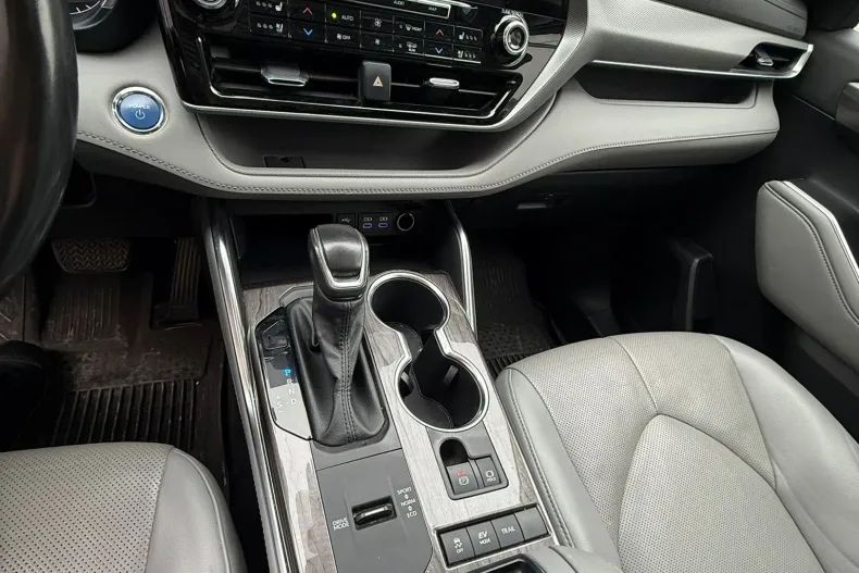 Toyota Highlander din 2022 cu 70.000 km - oferta TOY151450 - foto 17