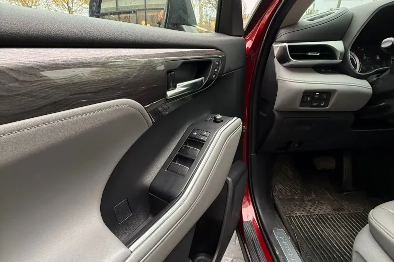 Toyota Highlander din 2022 cu 70.000 km - oferta TOY151450 - foto 21