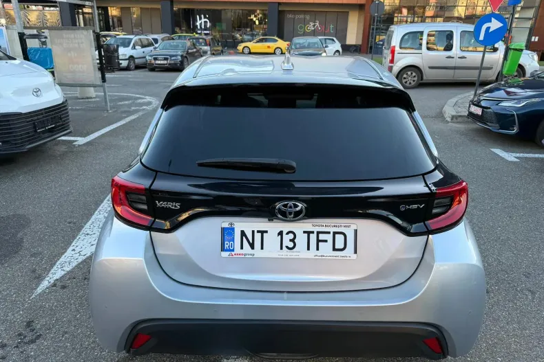 Toyota Yaris din 2024 cu 101.700 km - oferta TOY151451 - foto 6
