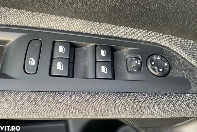 Peugeot 5008 din 2021 cu 115.800 km - oferta PEU151456 - foto 11