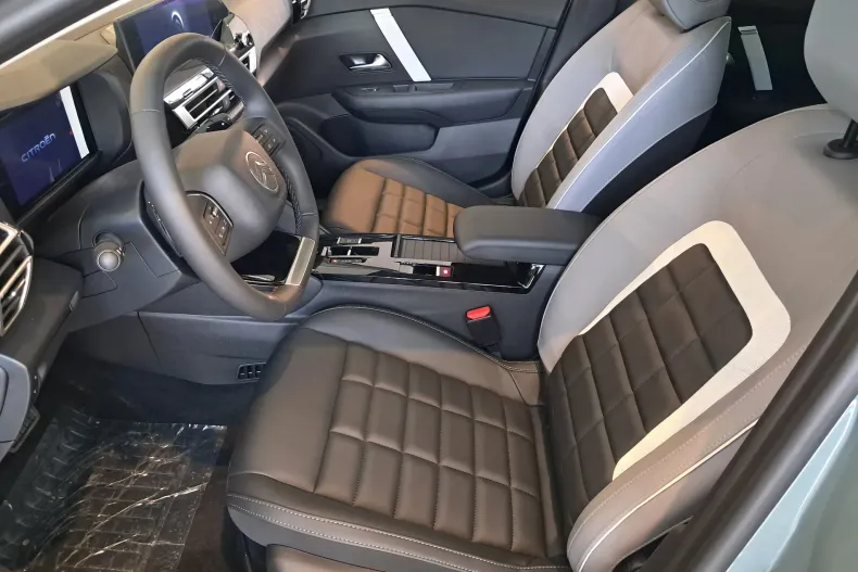 Citroën C4 din 2025 cu 1 km - oferta CIT151459 - foto 12