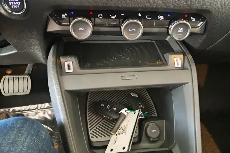 Citroën C4 din 2025 cu 1 km - oferta CIT151459 - foto 19