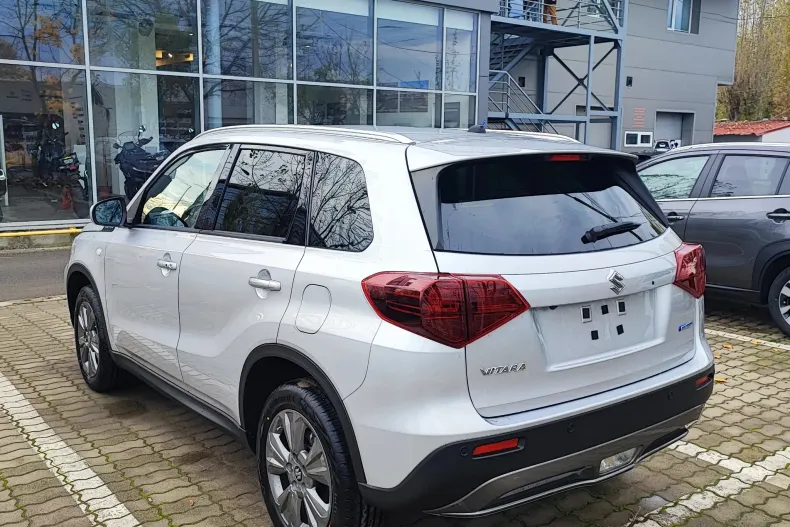 Suzuki Vitara din 2025 cu 6 km - oferta SUZ151463 - foto 5