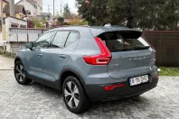 Volvo XC40 din 2023 cu 26.215 km - oferta VOL151465 - foto 2