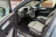 Volvo XC40 din 2023 cu 26.215 km - oferta VOL151465 - foto 3