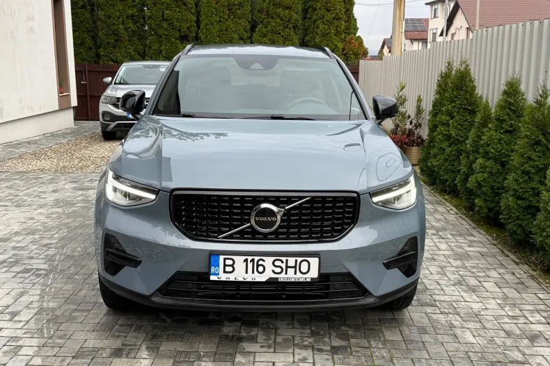 Volvo XC40 din 2023 cu 26.215 km - oferta VOL151465 - foto 9