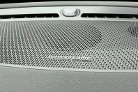 Volvo XC40 din 2023 cu 26.215 km - oferta VOL151465 - foto 17