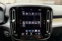 Volvo XC40 din 2023 cu 26.215 km - oferta VOL151465 - foto 21