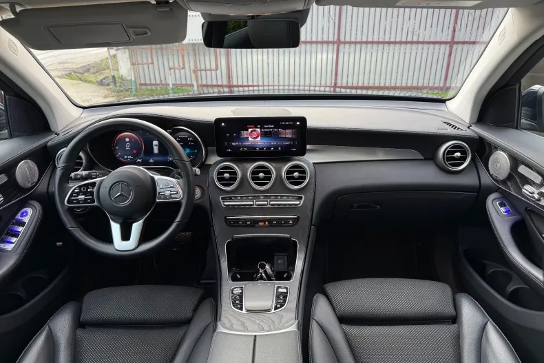 Mercedes-Benz GLC din 2021 cu 46.249 km - oferta MER151468 - foto 5