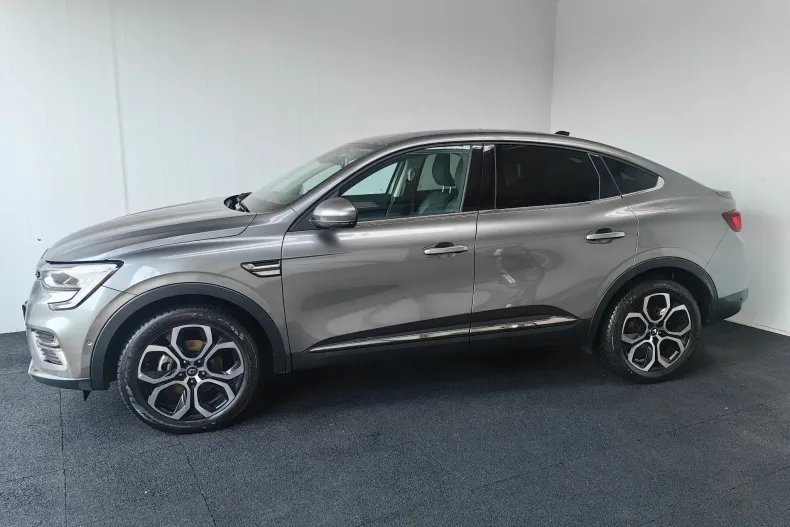 Renault Arkana din 2023 cu 49.359 km - oferta REN151471 - foto 3