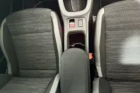 Jeep Avenger din 2024 cu 13.579 km - oferta JEE151473 - foto 12