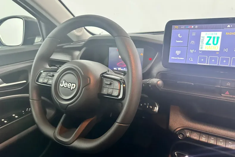 Jeep Avenger din 2024 cu 13.579 km - oferta JEE151473 - foto 18