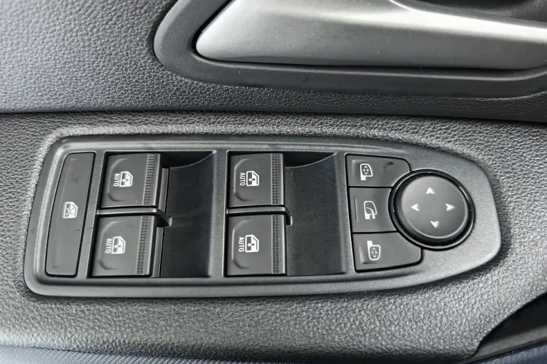 Dacia Duster din 2025 cu 10 km - oferta DAC151474 - foto 13