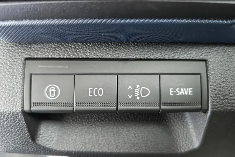 Dacia Duster din 2025 cu 10 km - oferta DAC151474 - foto 15