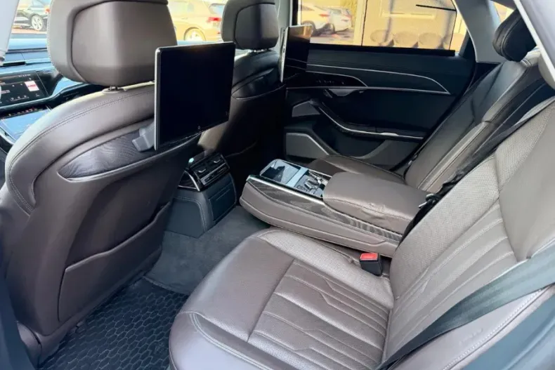 Audi A8 din 2021 cu 50.308 km - oferta AUD151475 - foto 9