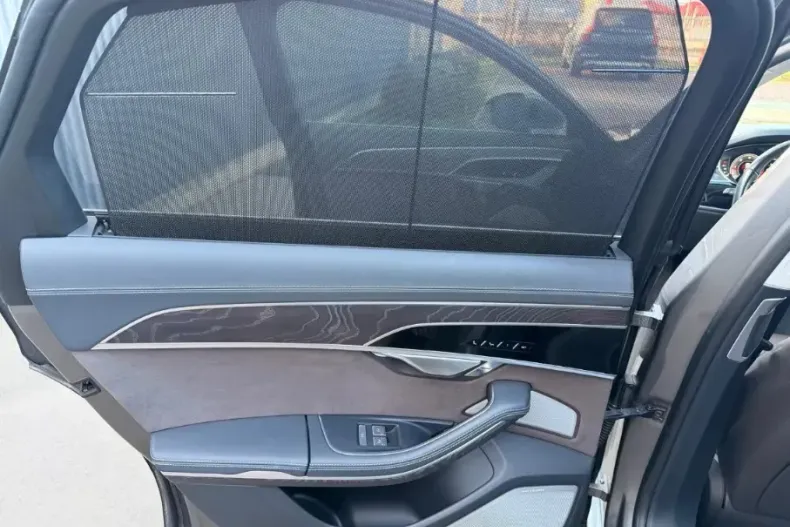 Audi A8 din 2021 cu 50.308 km - oferta AUD151475 - foto 10