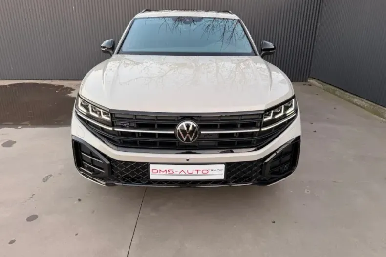 Volkswagen Touareg din 2024 cu 26.416 km - oferta VOL151476 - foto 2