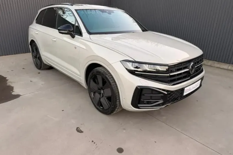 Volkswagen Touareg din 2024 cu 26.416 km - oferta VOL151476 - foto 5