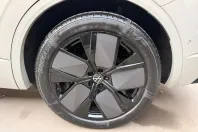 Volkswagen Touareg din 2024 cu 26.416 km - oferta VOL151476 - foto 8