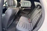 Volkswagen Touareg din 2024 cu 26.416 km - oferta VOL151476 - foto 11