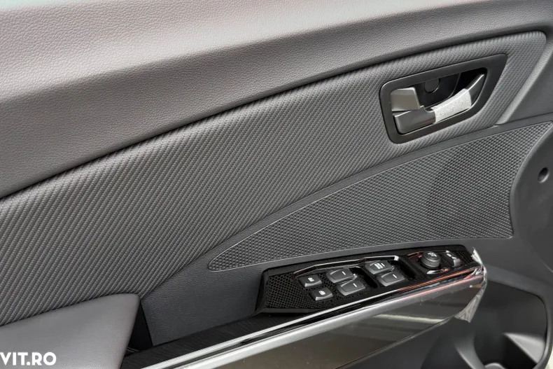 Ssangyong Tivoli din 2025 cu 8 km - oferta SSA151479 - foto 8