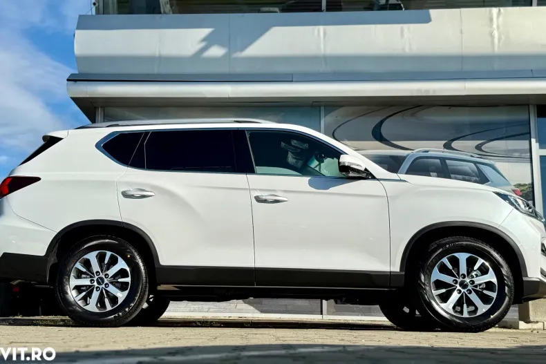 Ssangyong REXTON din 2025 cu 9 km - oferta SSA151481 - foto 24