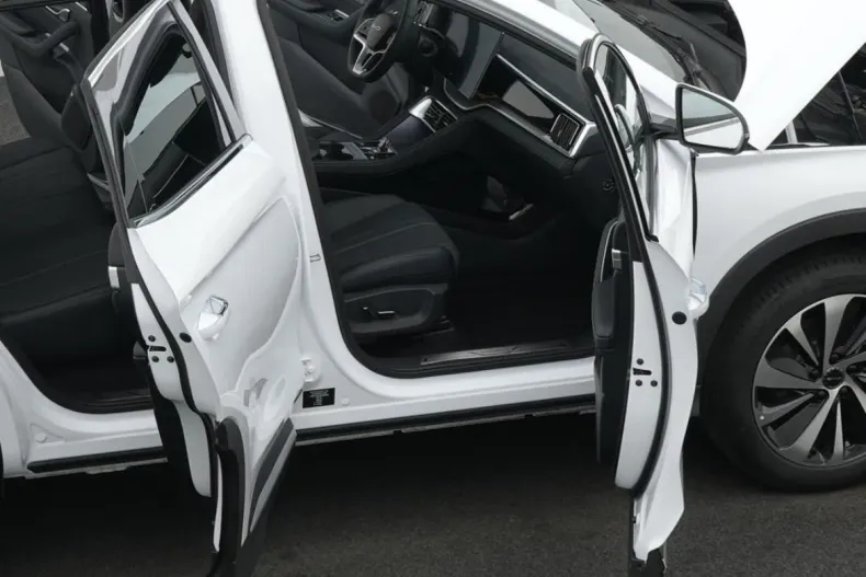 BYD SEAL U din 2025 cu 1.500 km - oferta BYD151486 - foto 10