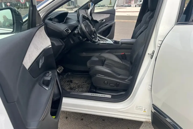 Peugeot 3008 din 2022 cu 76.859 km - oferta PEU151488 - foto 21